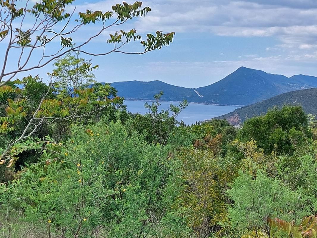 Grundstück Lushtica, Montenegro, 648 m² - Foto 1