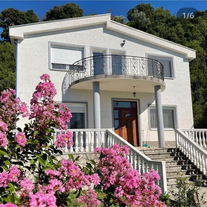 House Bartula, Montenegro, 240 m² - picture 1