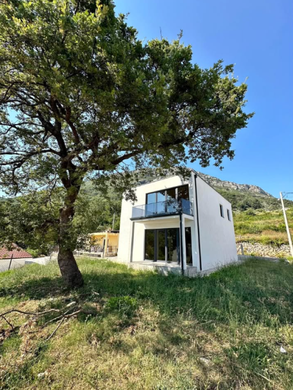 Haus in Susanj, Montenegro, 150 m² - Foto 1