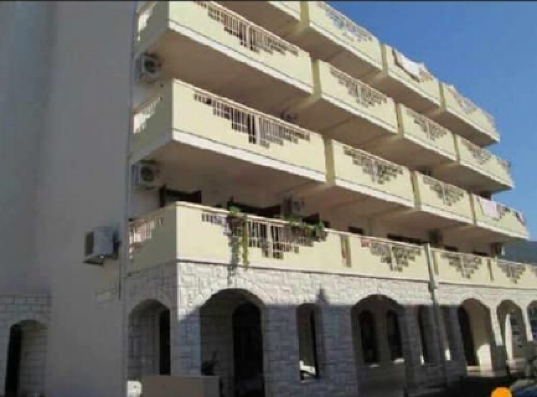 Piso Rozino, Montenegro, 35 m² - imagen 1