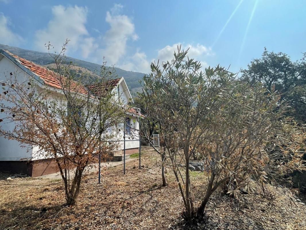 Casa en Sutomore, Montenegro, 45 m² - imagen 1