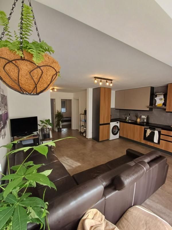 Appartement à Šušanj, Monténégro, 64 m² - image 1