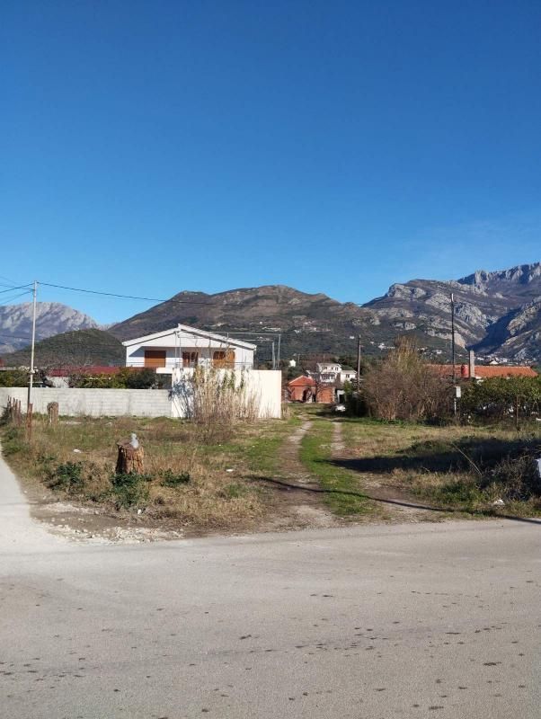 Grundstück Polje, Montenegro, 1 750 m² - Foto 1