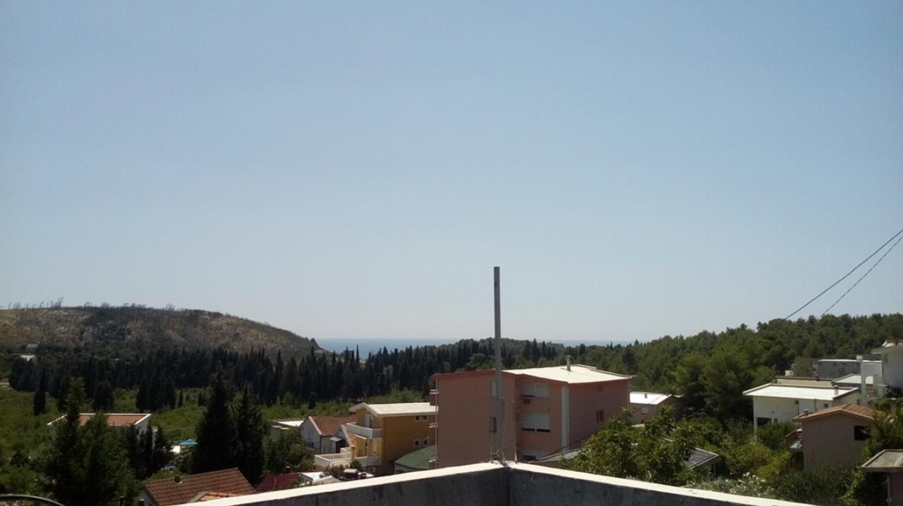 Haus in Sutomore, Montenegro, 60 m² - Foto 1