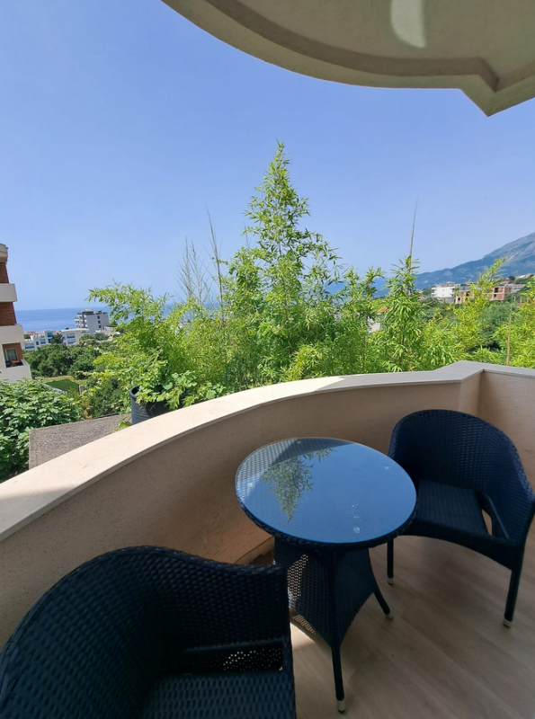 Flat in Utjeha, Montenegro, 28 m² - picture 1