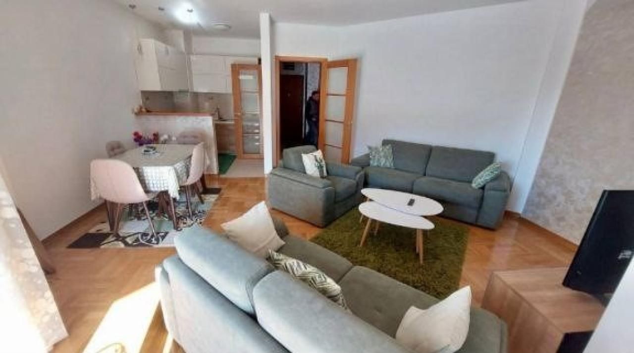 Flat in Bar, Montenegro, 61 m² - picture 1