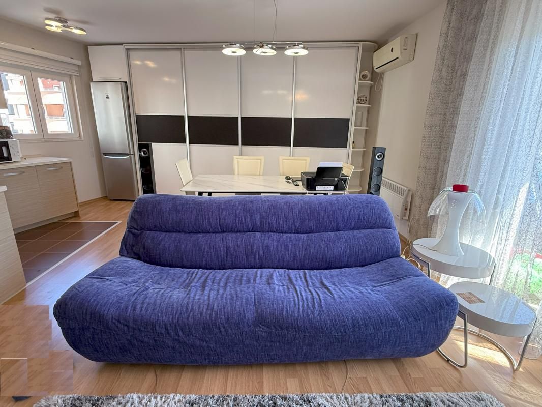Appartement à Becici, Monténégro, 69 m² - image 1