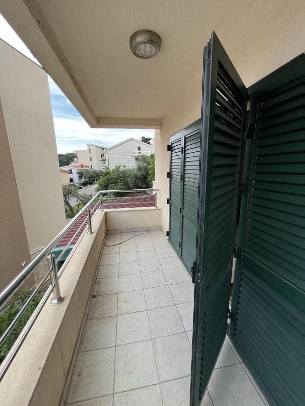 Flat in Petrovac, Montenegro, 44 m² - picture 1
