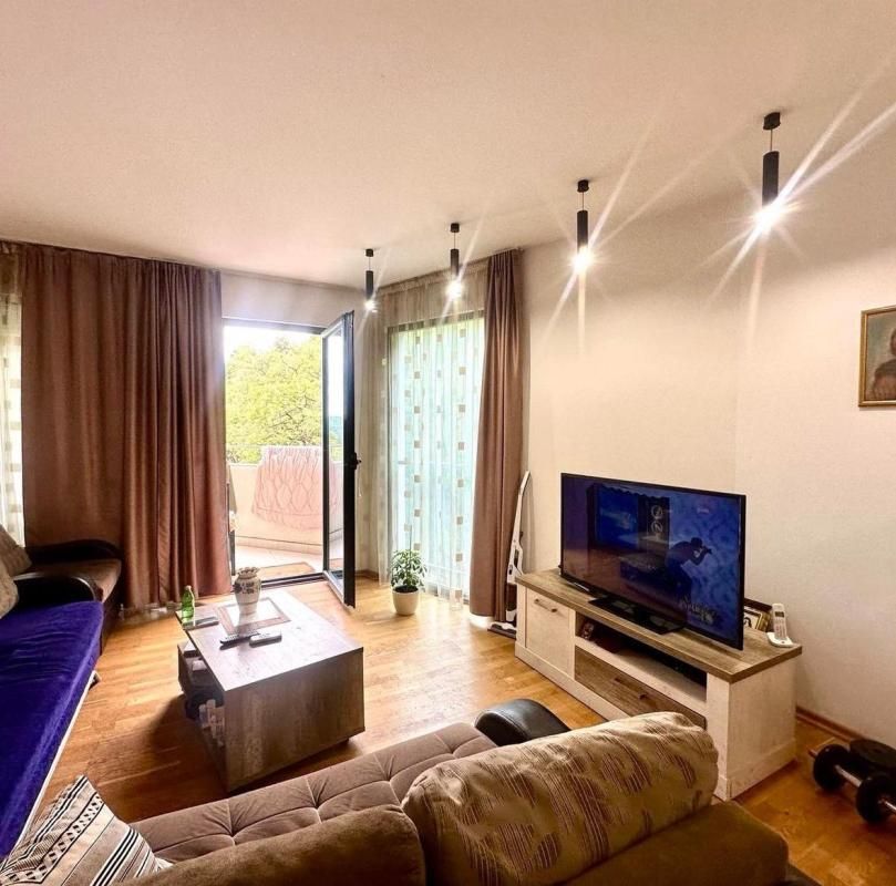 Flat in Becici, Montenegro, 63 m² - picture 1