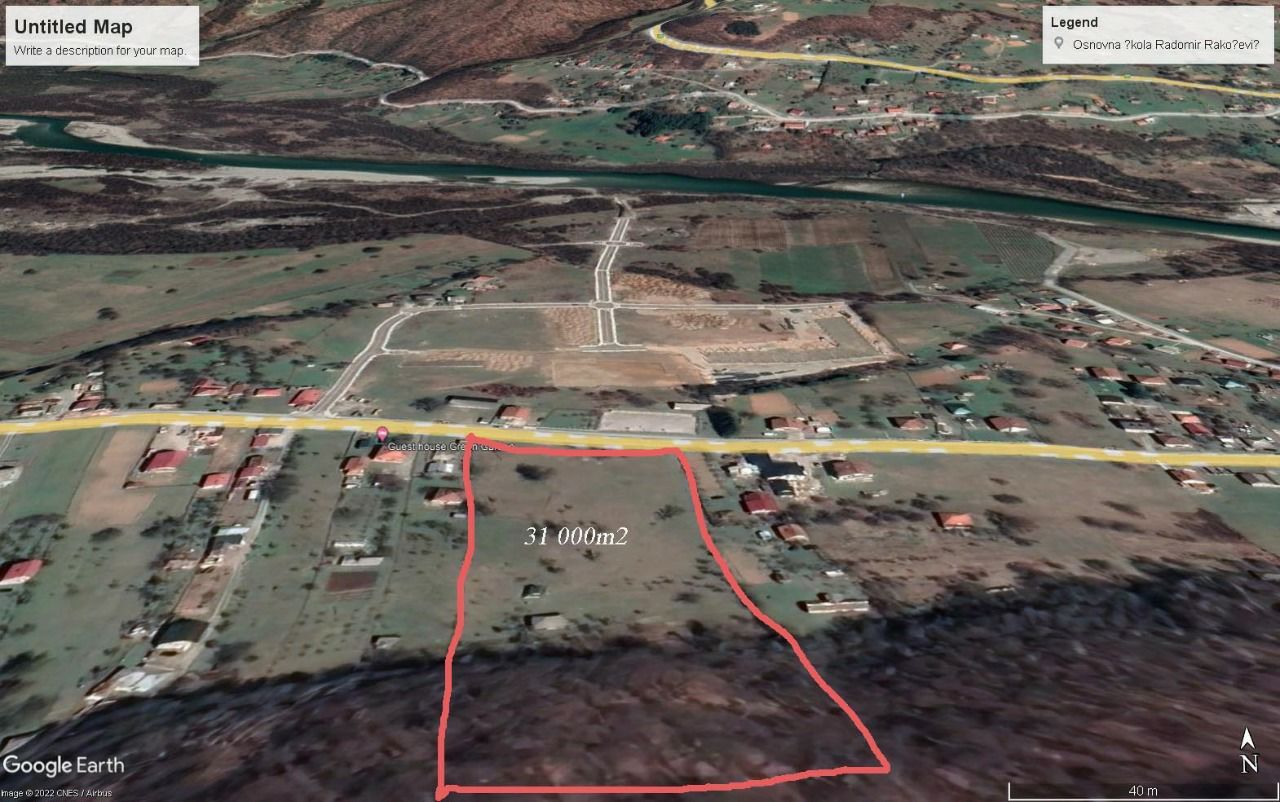 Grundstück in Mojkovac, Montenegro, 35 000 m² - Foto 1