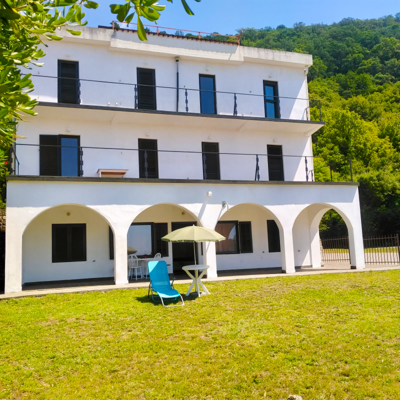 House in Petrovac, Montenegro, 480 m² - picture 1