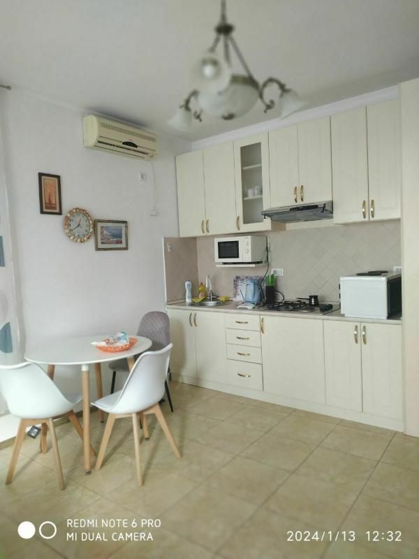Piso en Sutomore, Montenegro, 45 m² - imagen 1