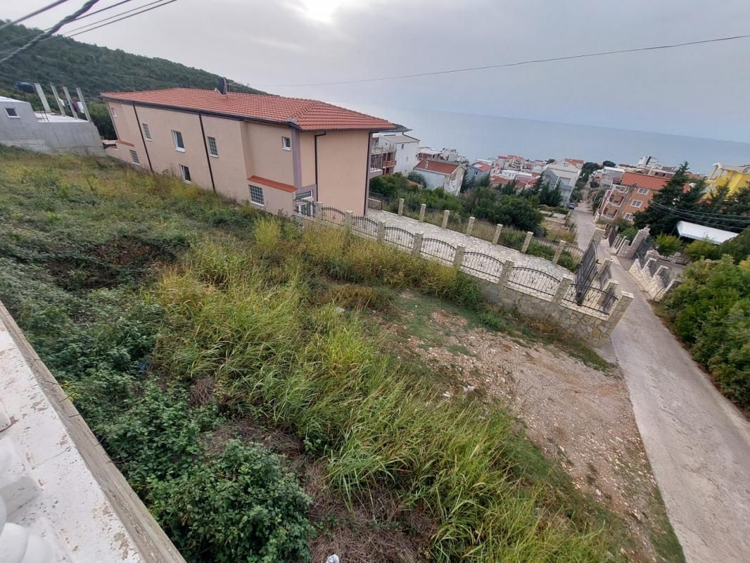 Land in Utjeha, Montenegro, 421 m² - picture 1