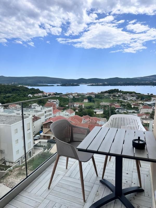Flat in Tivat, Montenegro, 38 m² - picture 2