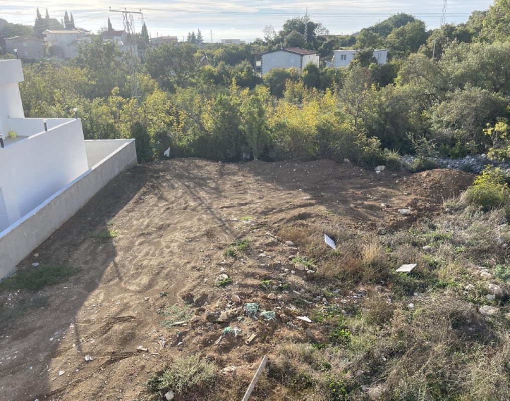 Land in Dobra Voda, Montenegro, 500 m² - picture 2