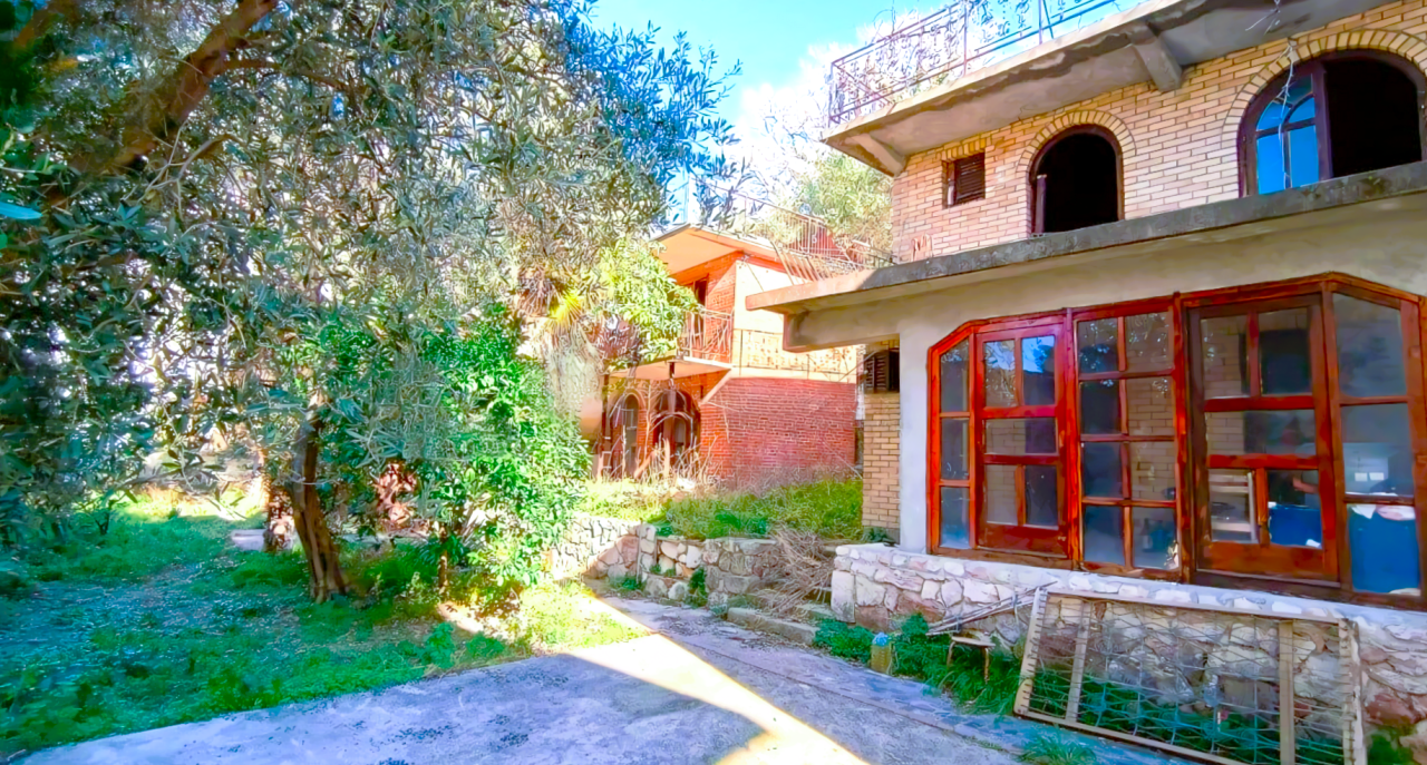 Haus in Sutomore, Montenegro, 332 m² - Foto 2