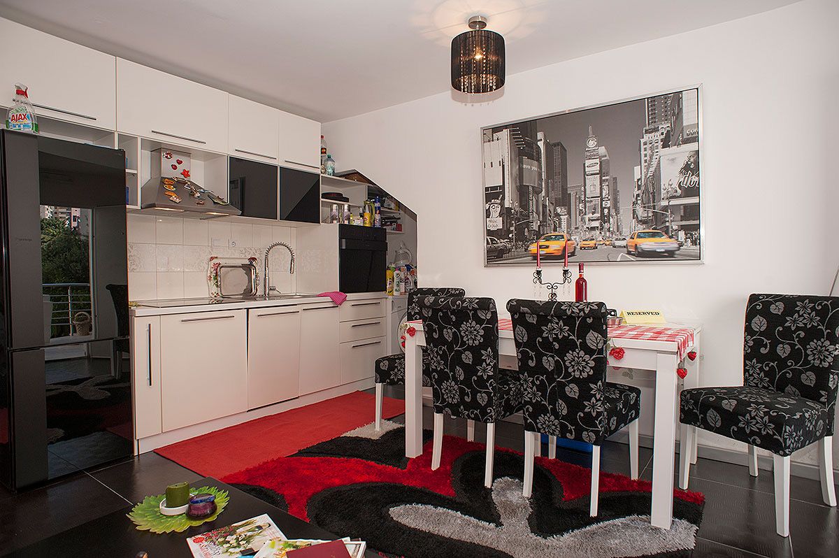 Appartamento a Petrovac, Montenegro, 63 m² - foto 2