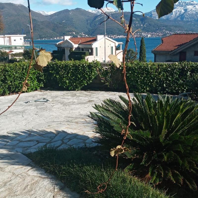 Flat in Bijela, Montenegro, 103 m² - picture 2