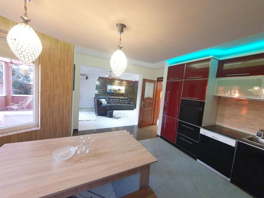 House Bjelishi, Montenegro, 450 m² - picture 3