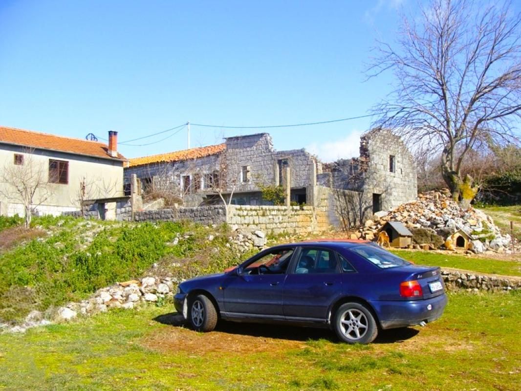 Casa en Krimovica, Montenegro, 105 m² - imagen 3