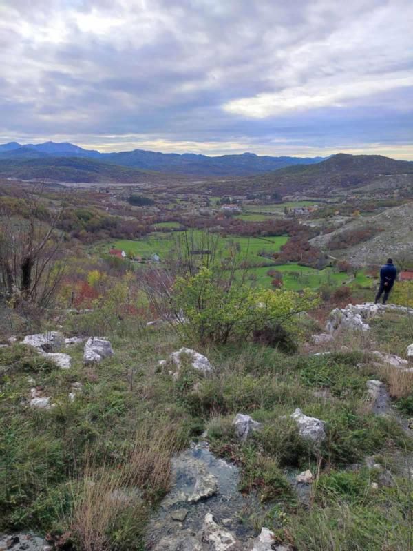 Terreno a Cettigne, Montenegro, 26 000 m2 - foto 3