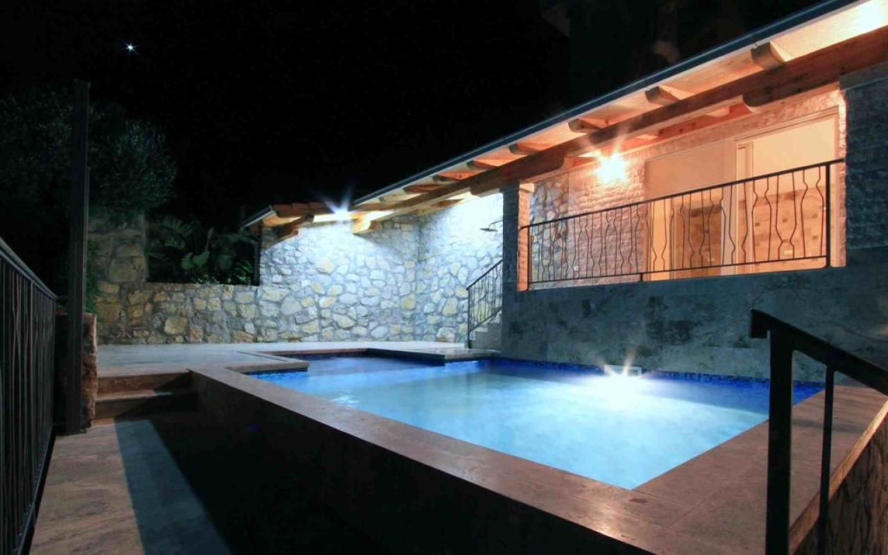 Appartement à Sveti Stefan, Monténégro, 119 m² - image 3