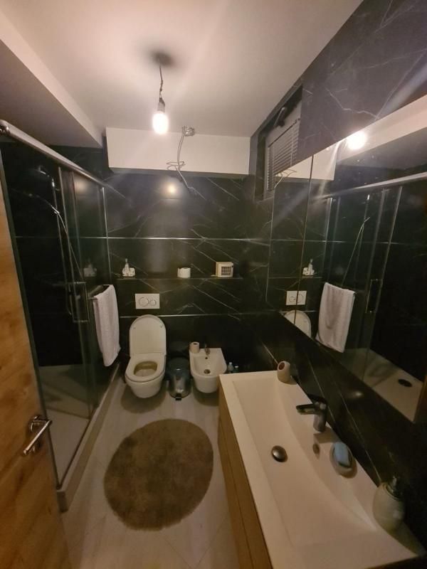 Gewerbeimmobilien in Budva, Montenegro, 90 m² - Foto 3