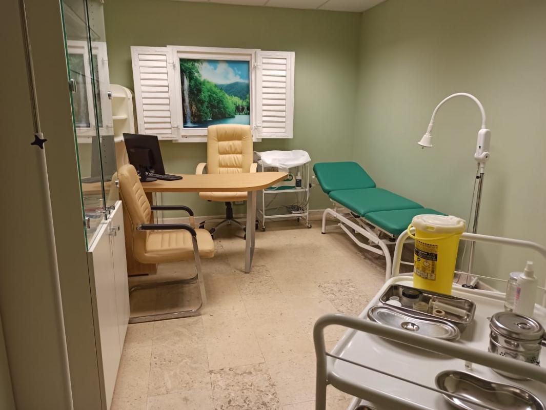 Commercial property in Bar, Montenegro, 105 m² - picture 3