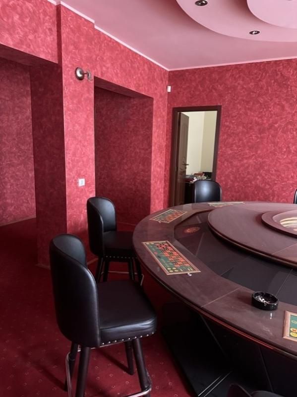 Commercial property in Bar, Montenegro, 83 m² - picture 3