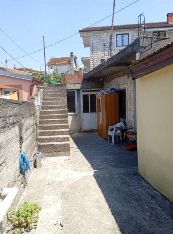 Casa a Podgorica, Montenegro, 80 m² - foto 3