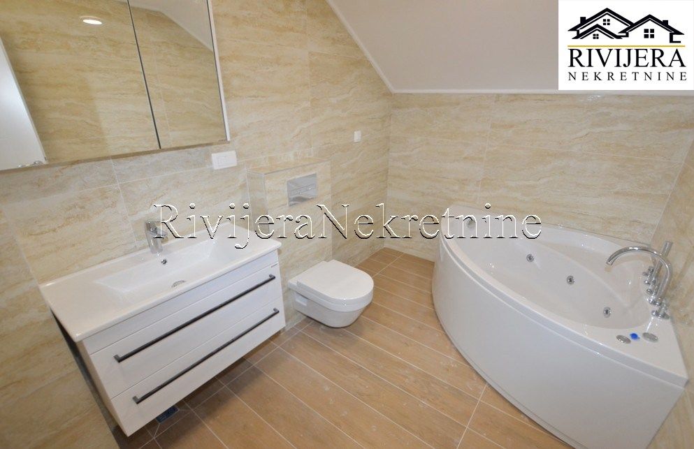 Appartamento a Herceg-Novi, Montenegro, 146 m² - foto 11