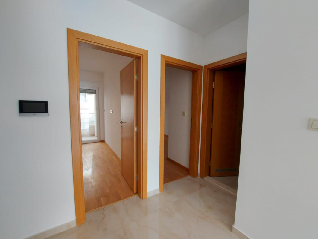 Wohnung in Baosici, Montenegro, 91 m² - Foto 3