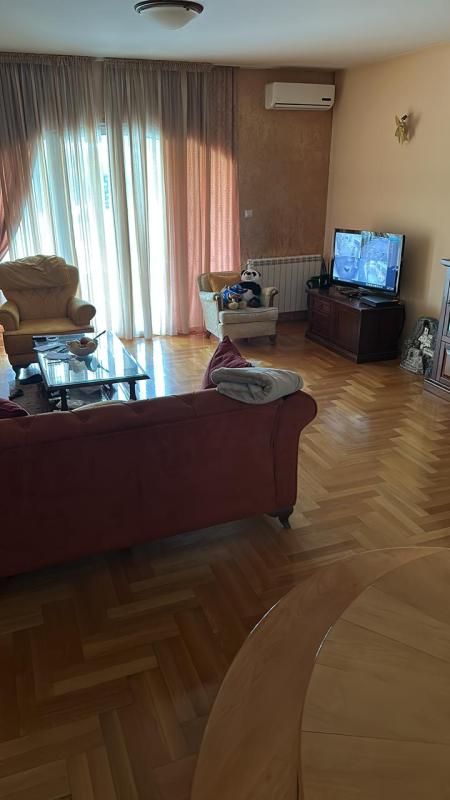 House in Golubovci, Montenegro, 600 m² - picture 4