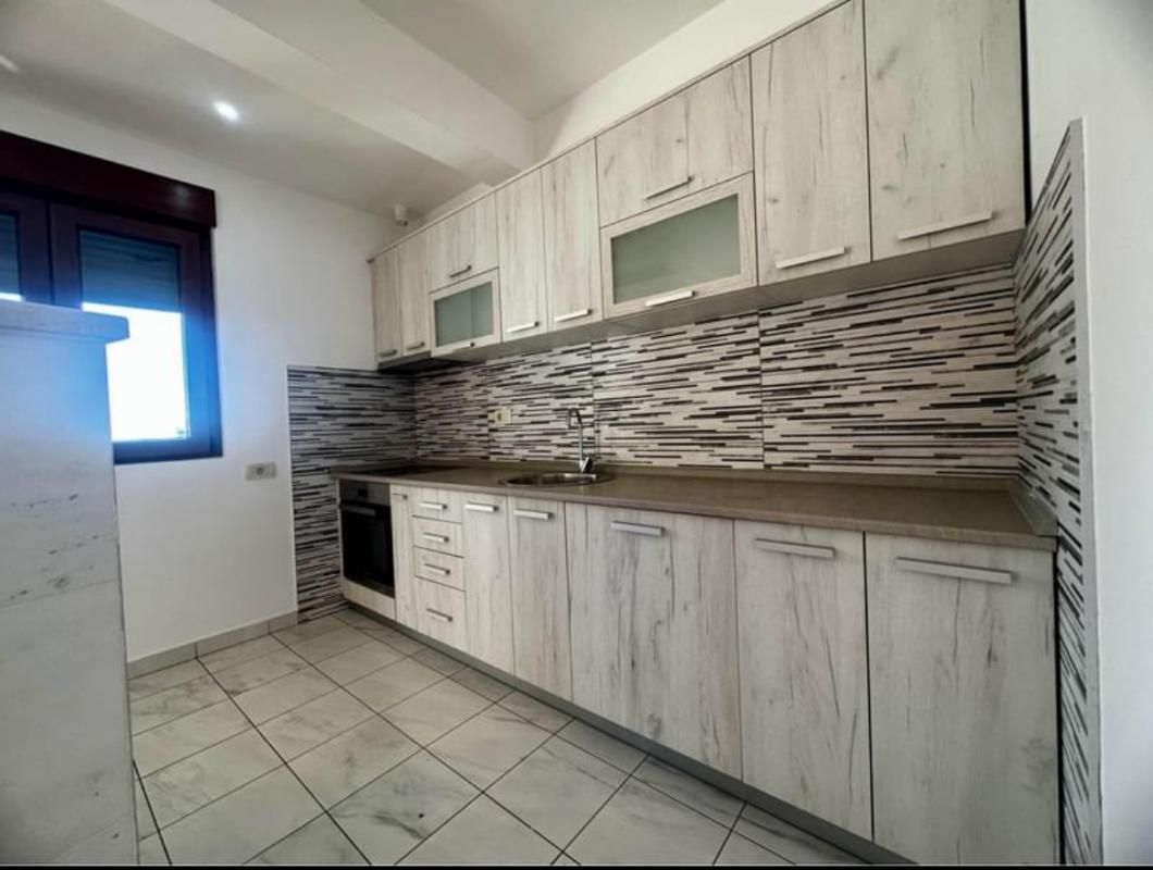 Piso en Budva, Montenegro, 65 m² - imagen 4