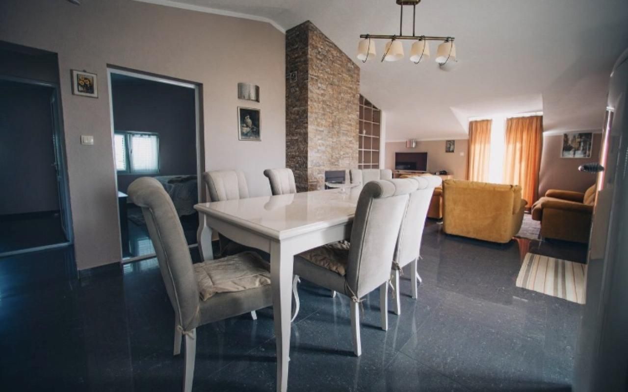 Hotel en Krimovica, Montenegro, 300 m² - imagen 4