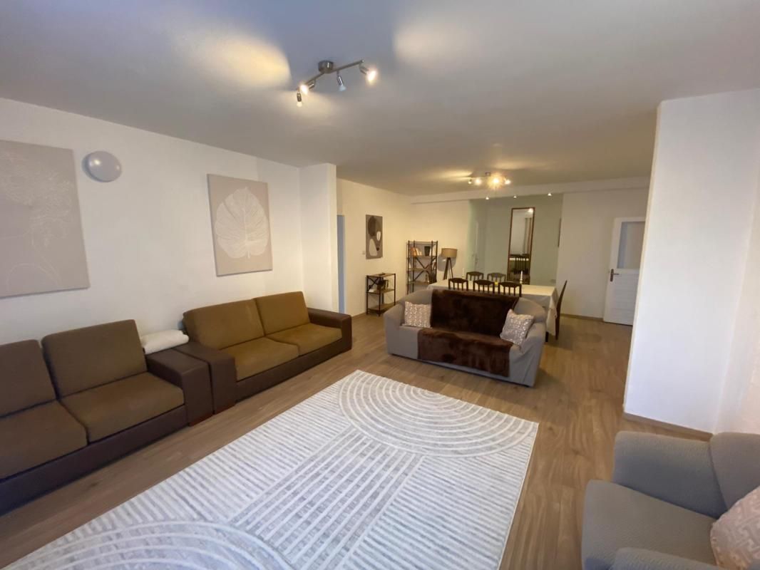 Flat in Igalo, Montenegro, 131 m² - picture 4