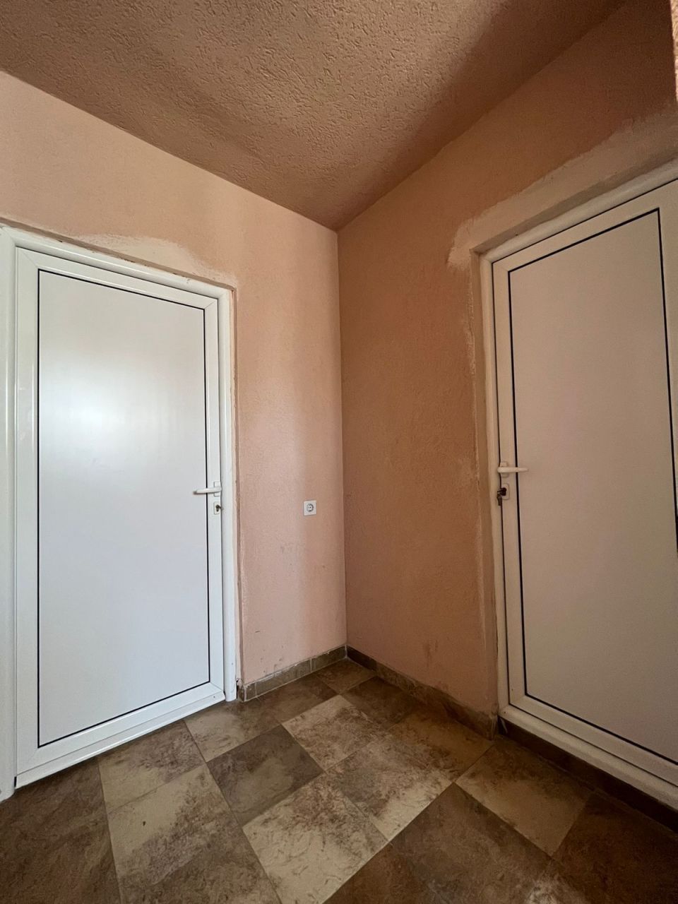 Casa a Sutomore, Montenegro, 210 m² - foto 5