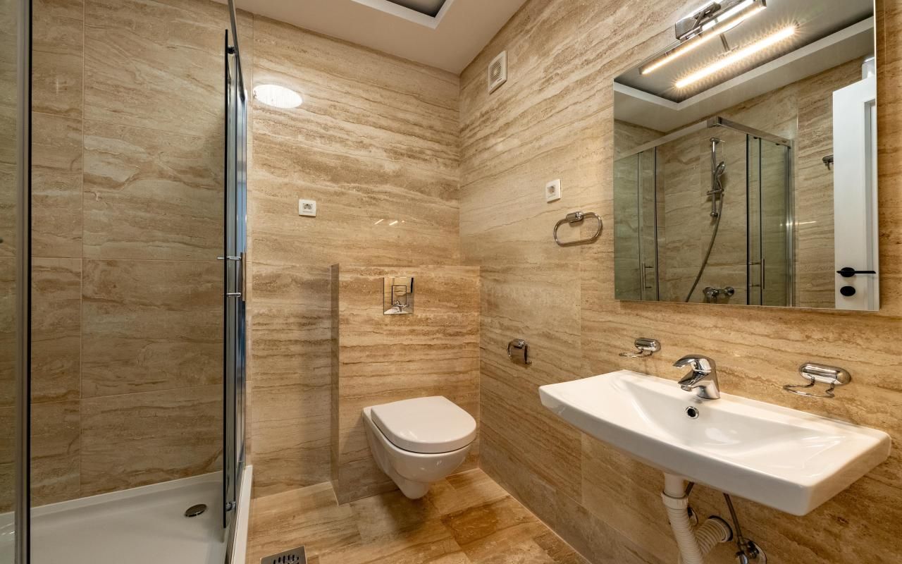 Flat in Przno, Montenegro, 160 m² - picture 5