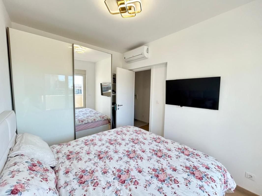 Piso en Budva, Montenegro, 71 m² - imagen 5