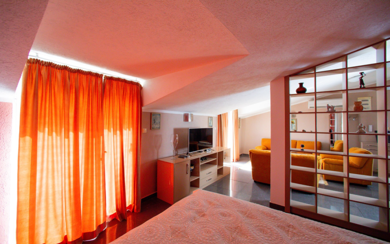 Hotel en Krimovica, Montenegro, 300 m² - imagen 5