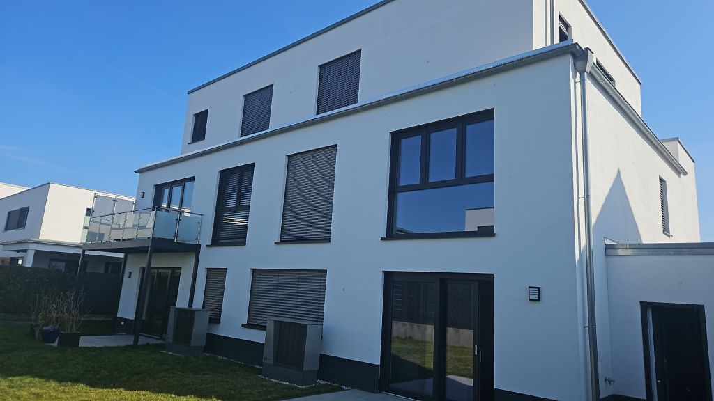 Cottage à Cologne, Allemagne, 360 m² - image 1