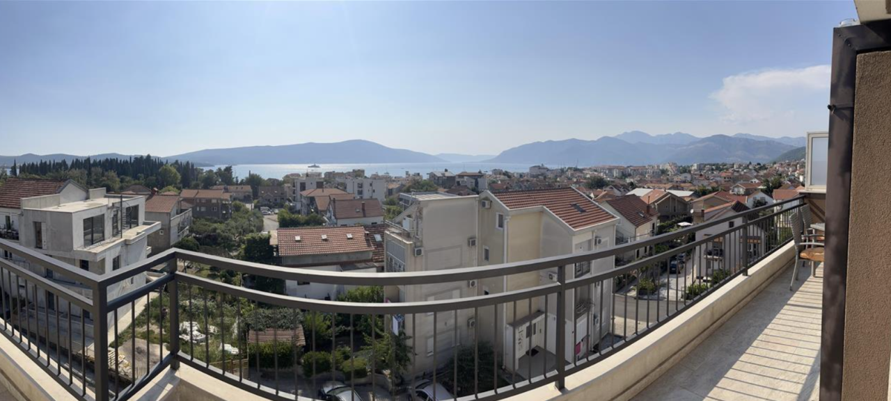 Flat in Tivat, Montenegro, 99 m² - picture 6