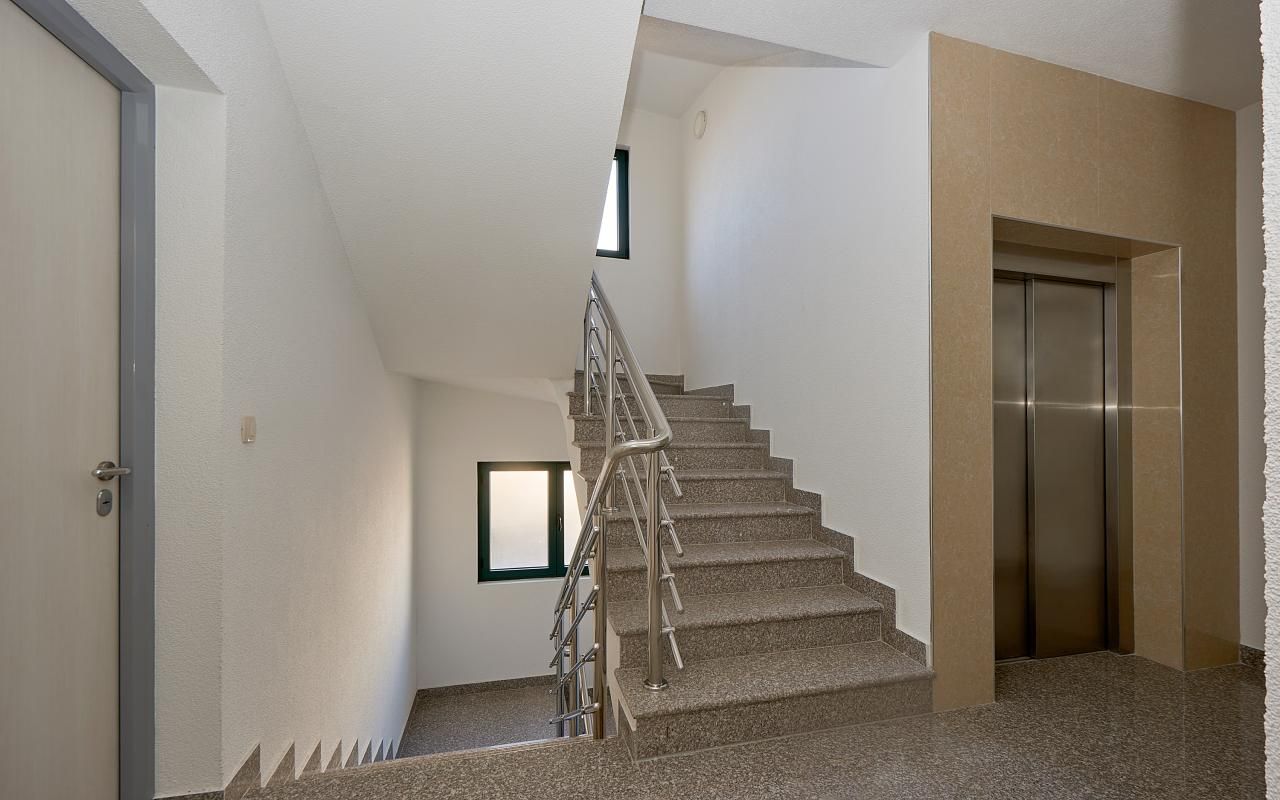 Flat in Becici, Montenegro, 85 m² - picture 7