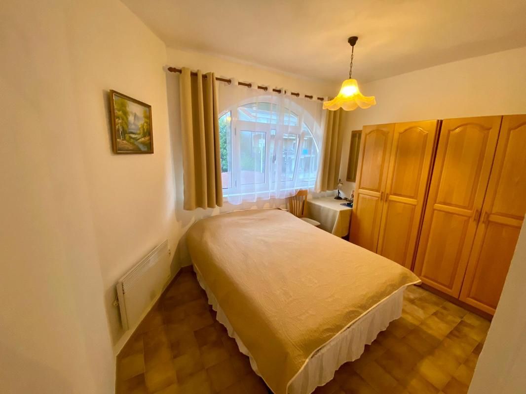 Flat in Igalo, Montenegro, 131 m² - picture 7