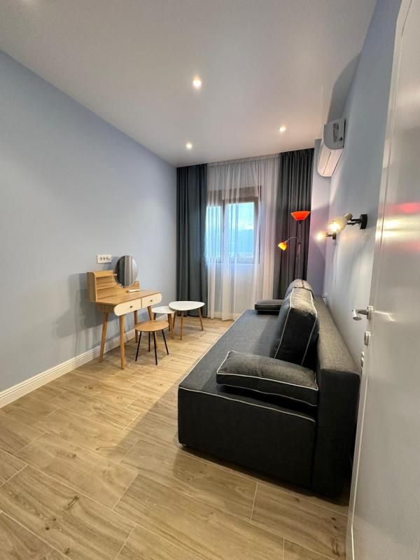 Piso en Tivat, Montenegro, 68 m² - imagen 7