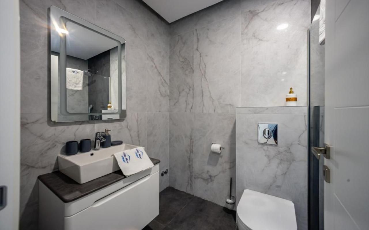 House in Rezevici, Montenegro, 350 m² - picture 8