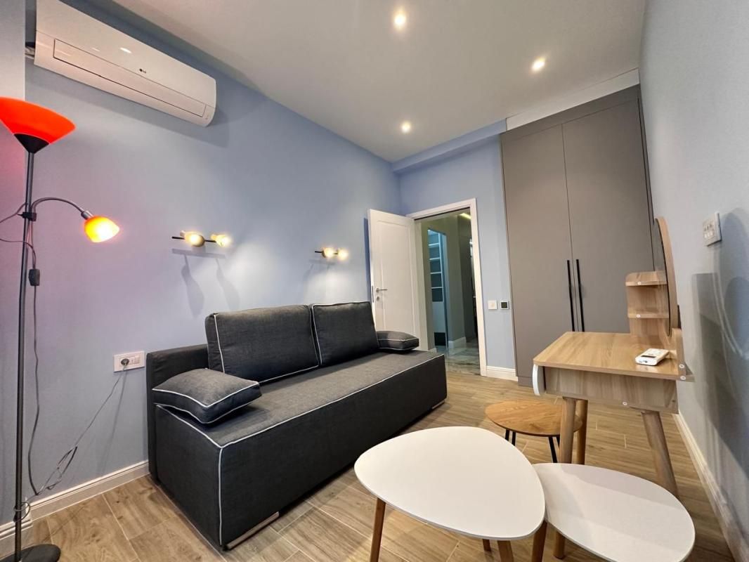 Piso en Tivat, Montenegro, 68 m² - imagen 8