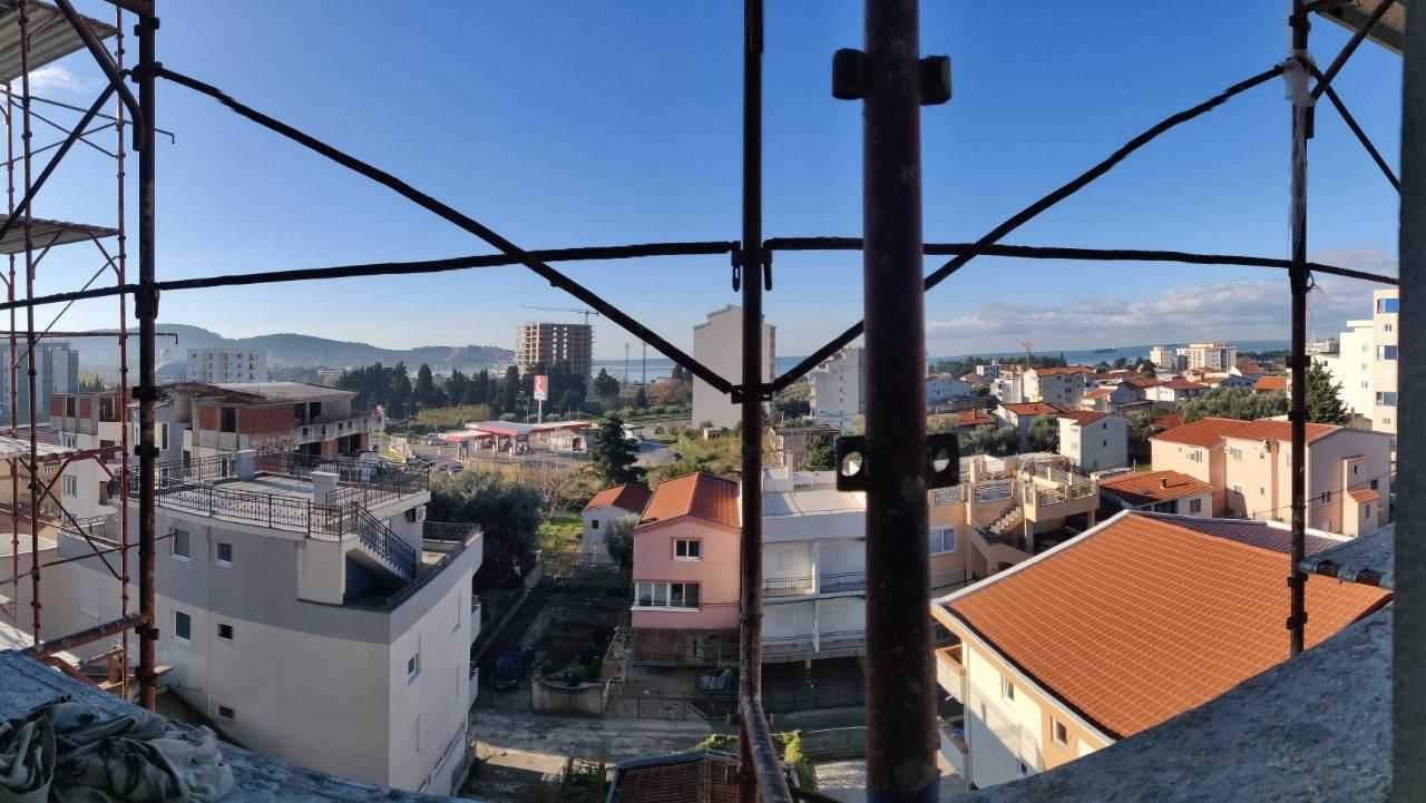 Flat in Bar, Montenegro, 60 m² - picture 8