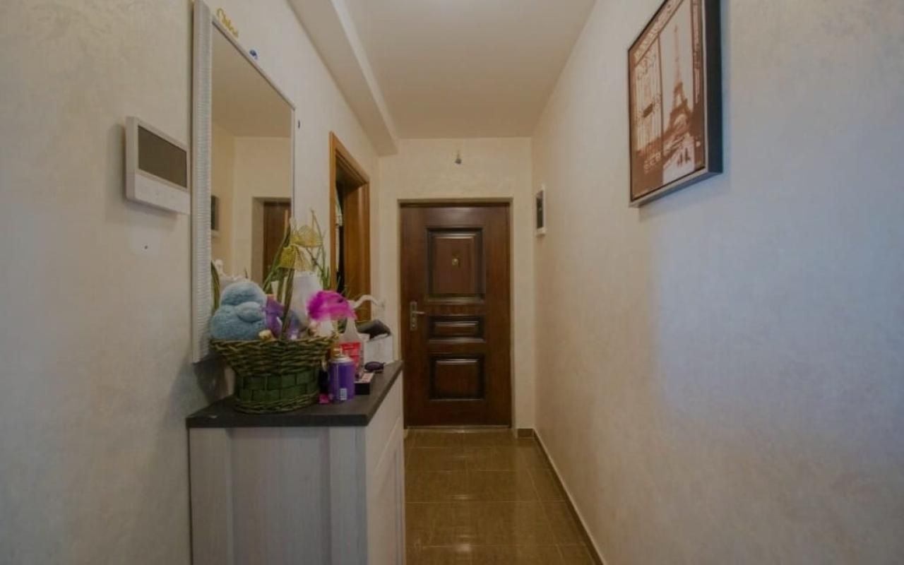 Flat in Kavac, Montenegro, 80 m² - picture 9