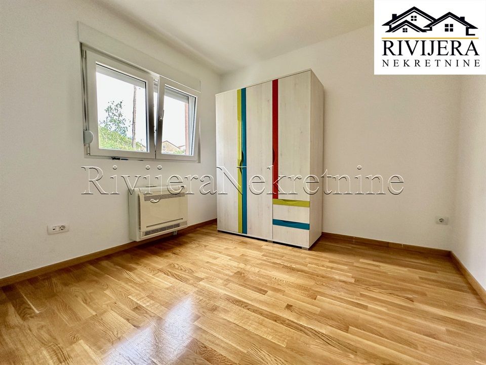 Apartamento en Tivat, Montenegro, 81 m² - imagen 5
